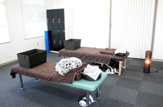 施術用ベッド